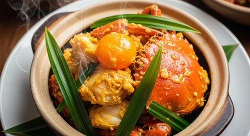 Cua Xào Trứng Muối Lòng Đỏ Kéo Sợi Thơm Lừng Lá Dứa Xanh Cực Hot