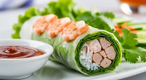 Gỏi Cuốn Tôm Thịt Chấm Tương Đen