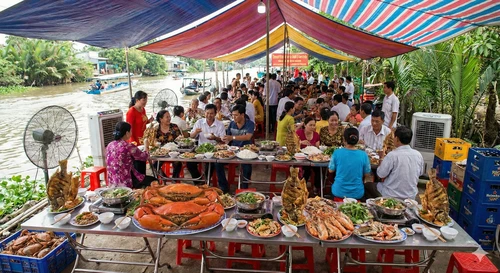 Countryside Weddings: The Feast of the Year